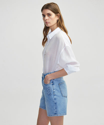 Çiçek Motifli Denim Şort