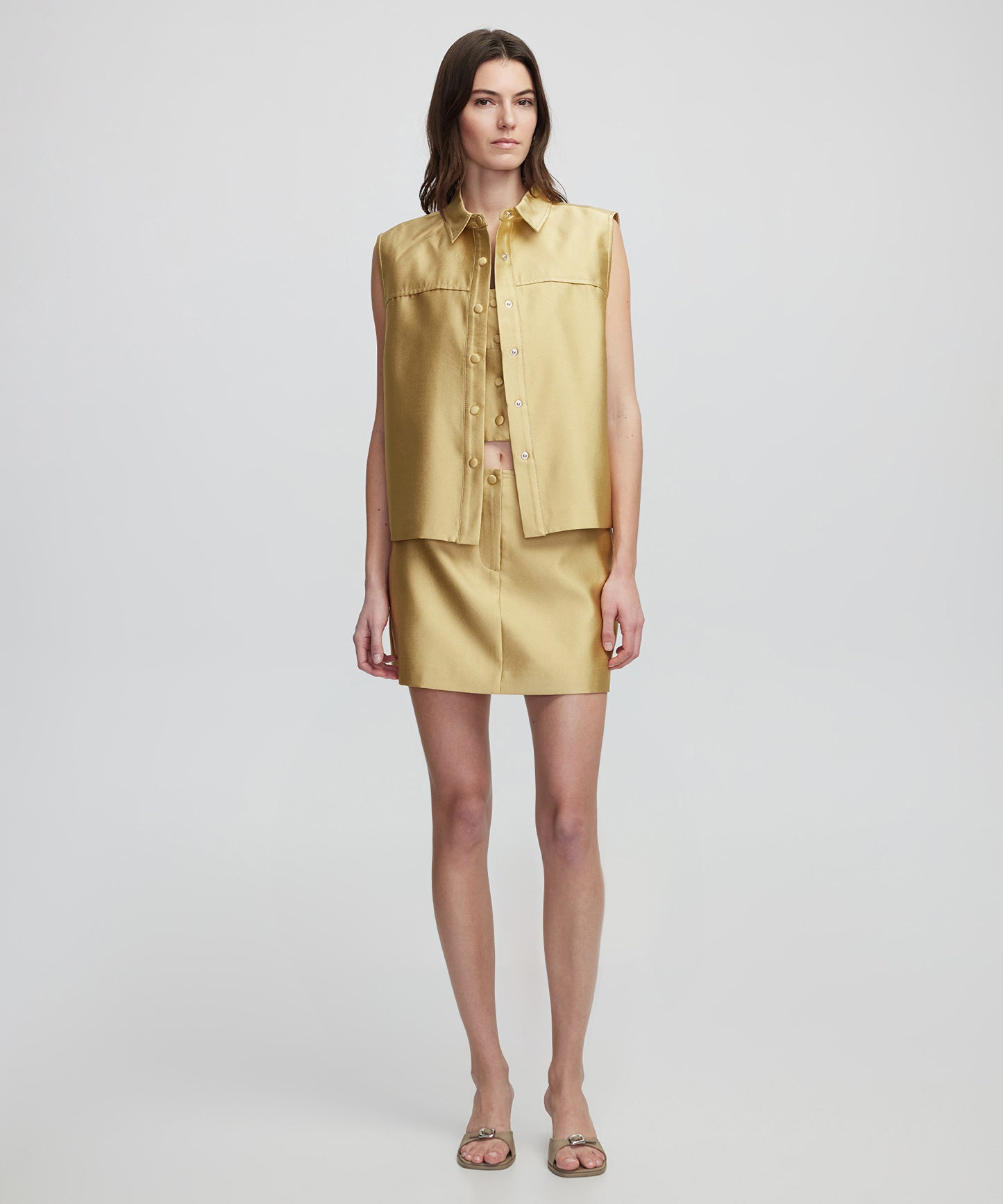 Parlak Dokulu Gömlek