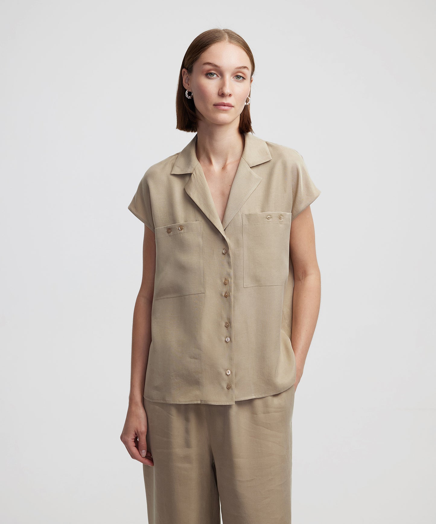 Geniş Cepli  Gömlek