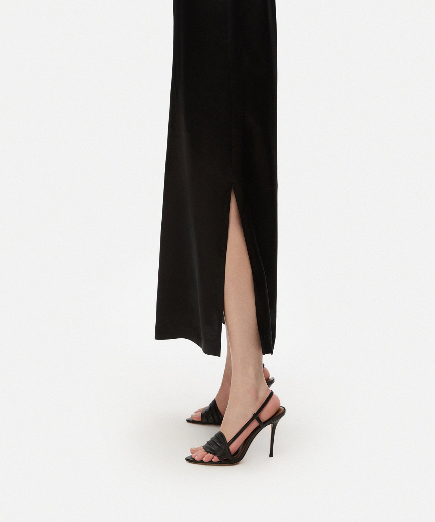 Kabartmalı Topuklu Ayakkabı