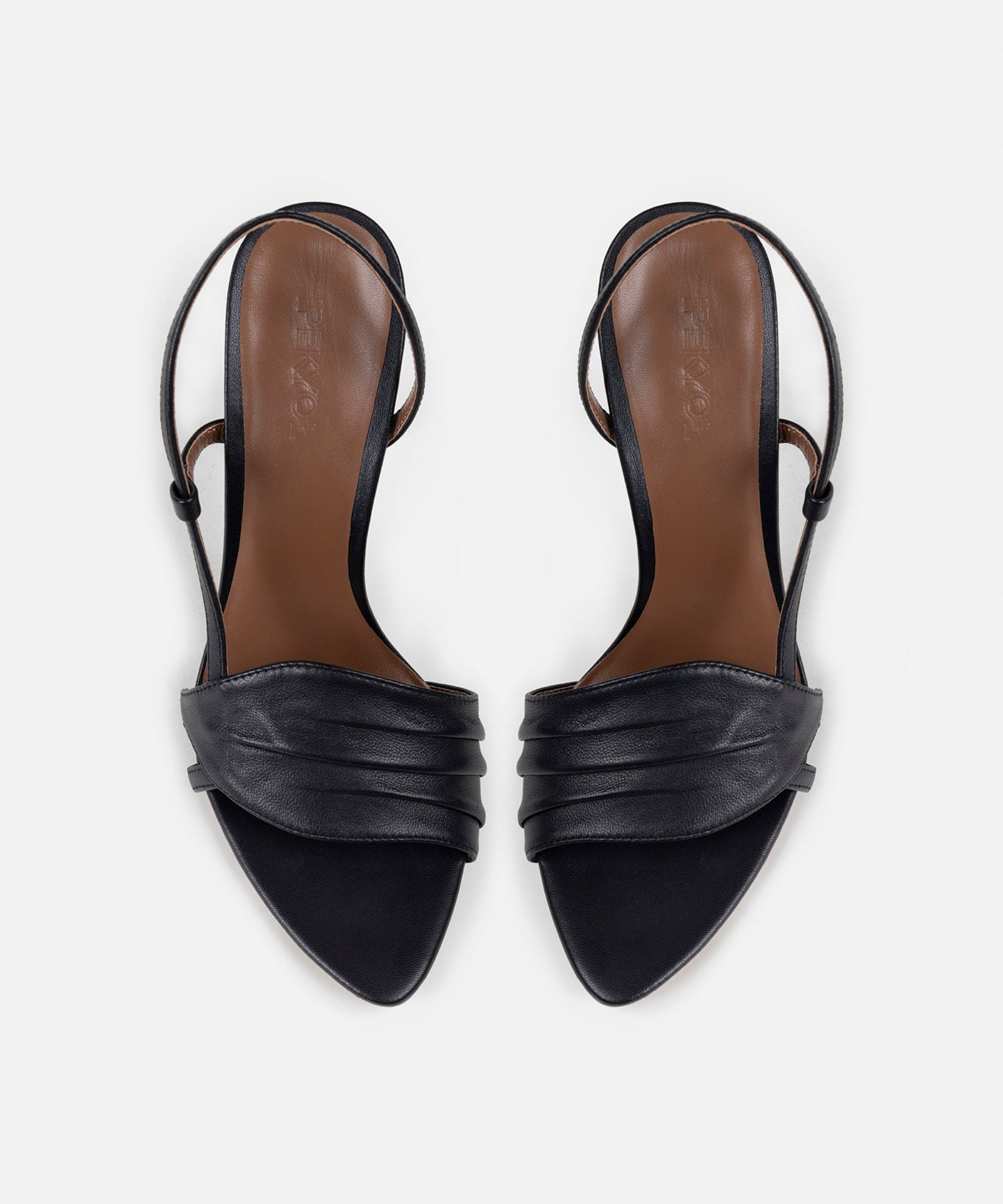 Kabartmalı Topuklu Ayakkabı