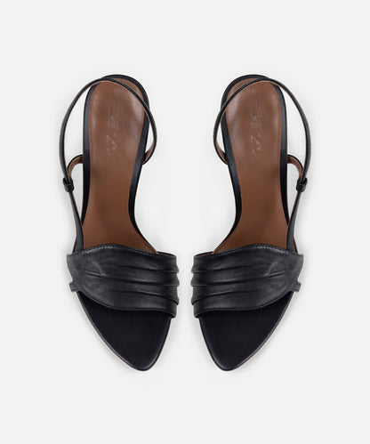 Kabartmalı Topuklu Ayakkabı