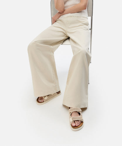 Çift Bantlı Dokulu Terlik