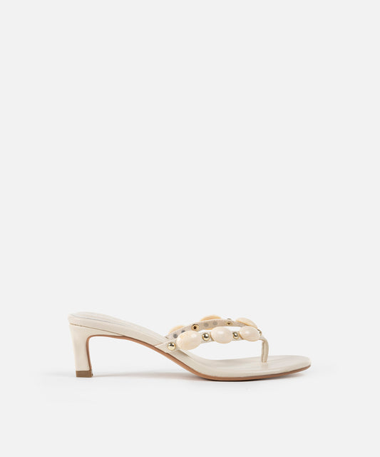 Kontrast Aksesuarlı Topuklu Terlik