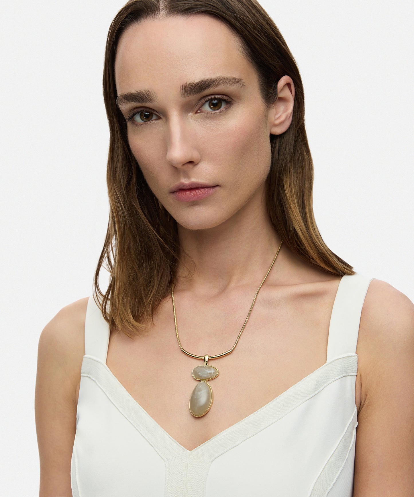 Oval Reçine Uçlu Kolye