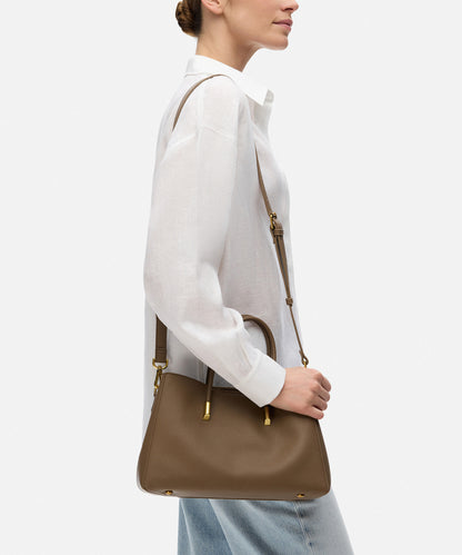 Çift Askılı Deri Görünümlü Çanta