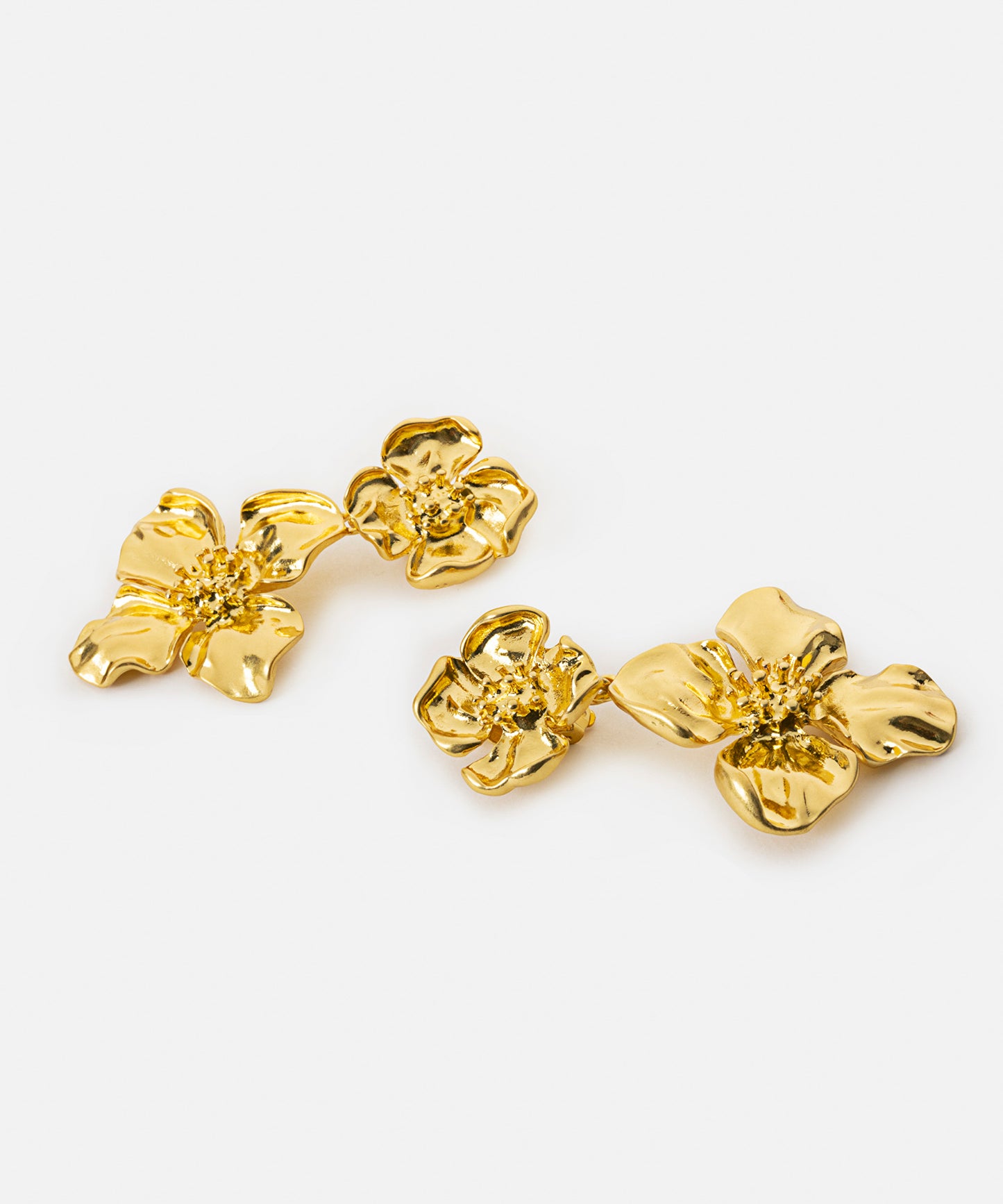 Sallantılı Çiçek Küpe