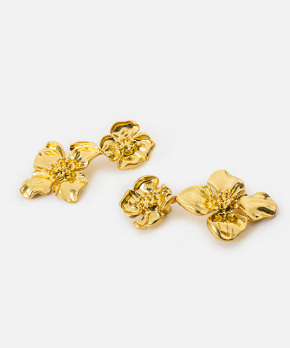 Sallantılı Çiçek Küpe