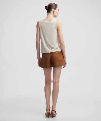 Kontrast Aksesuarlı Büzgülü Tişört