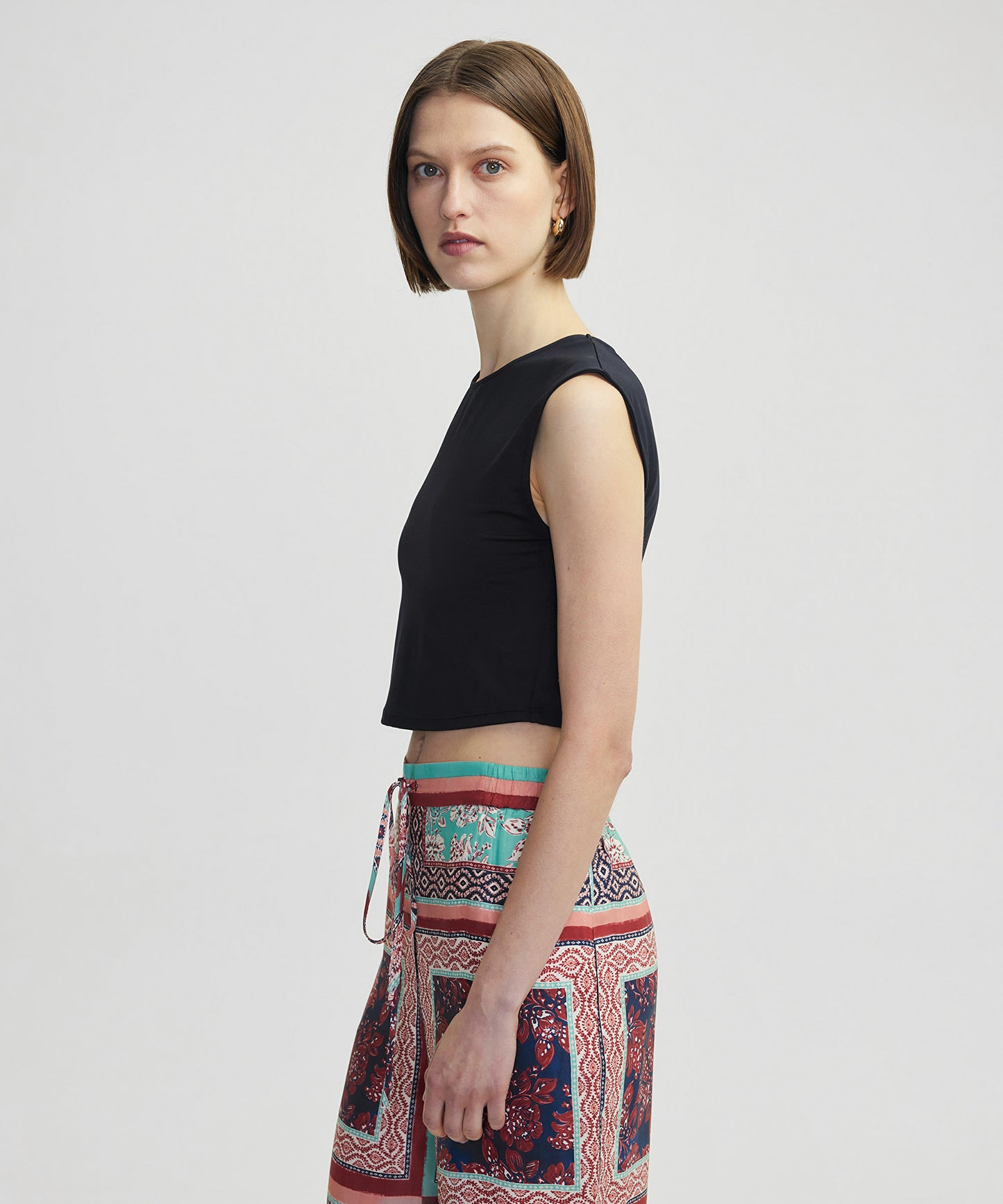 Dar Kesim Basic Tişört