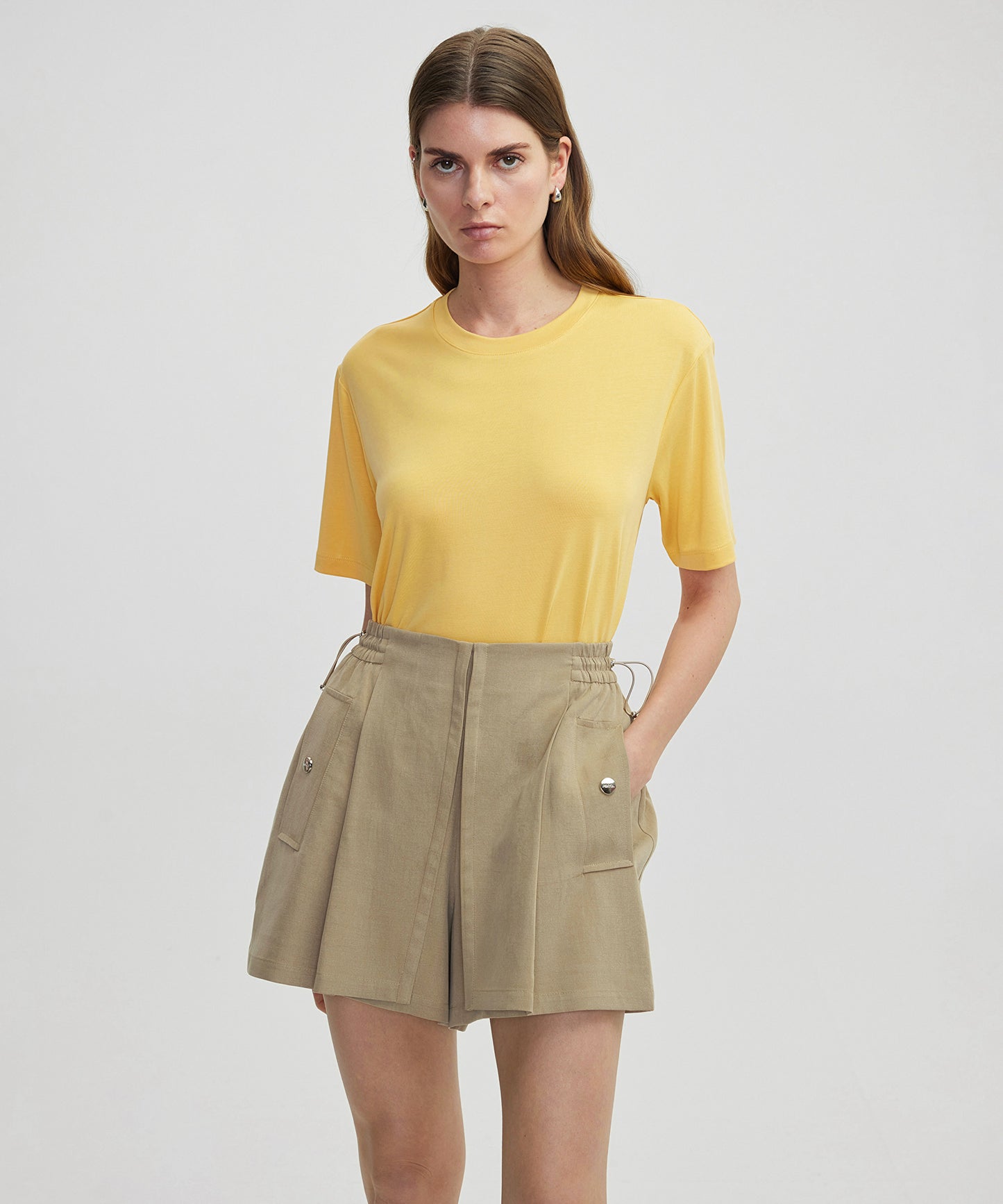 Bisiklet Yaka Basic Tişört