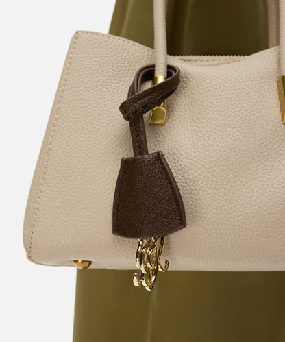 Monogramlı Çanta Süsü