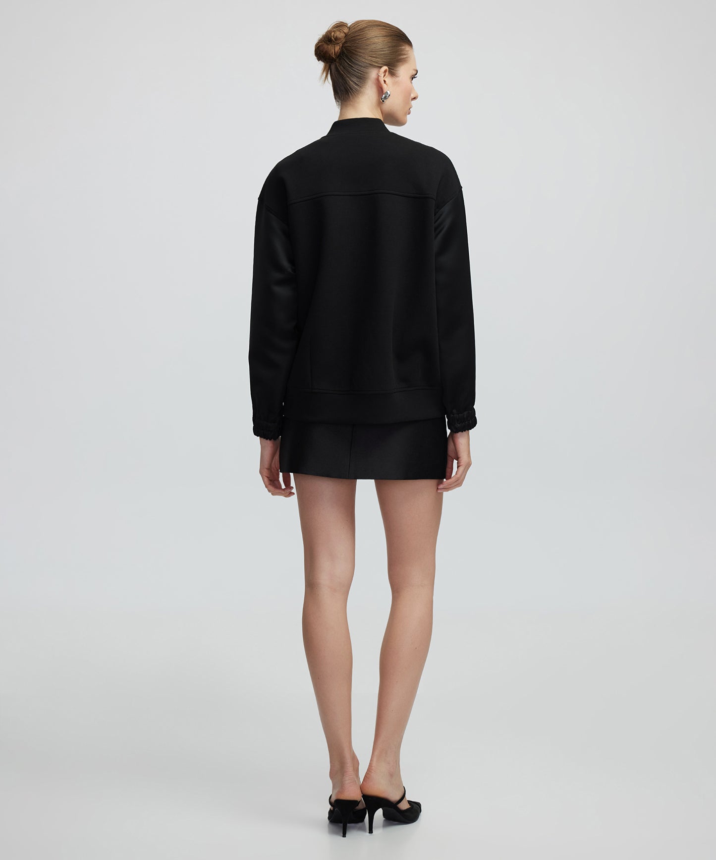 Ayarlanabilir Düğmeli Sweatshirt