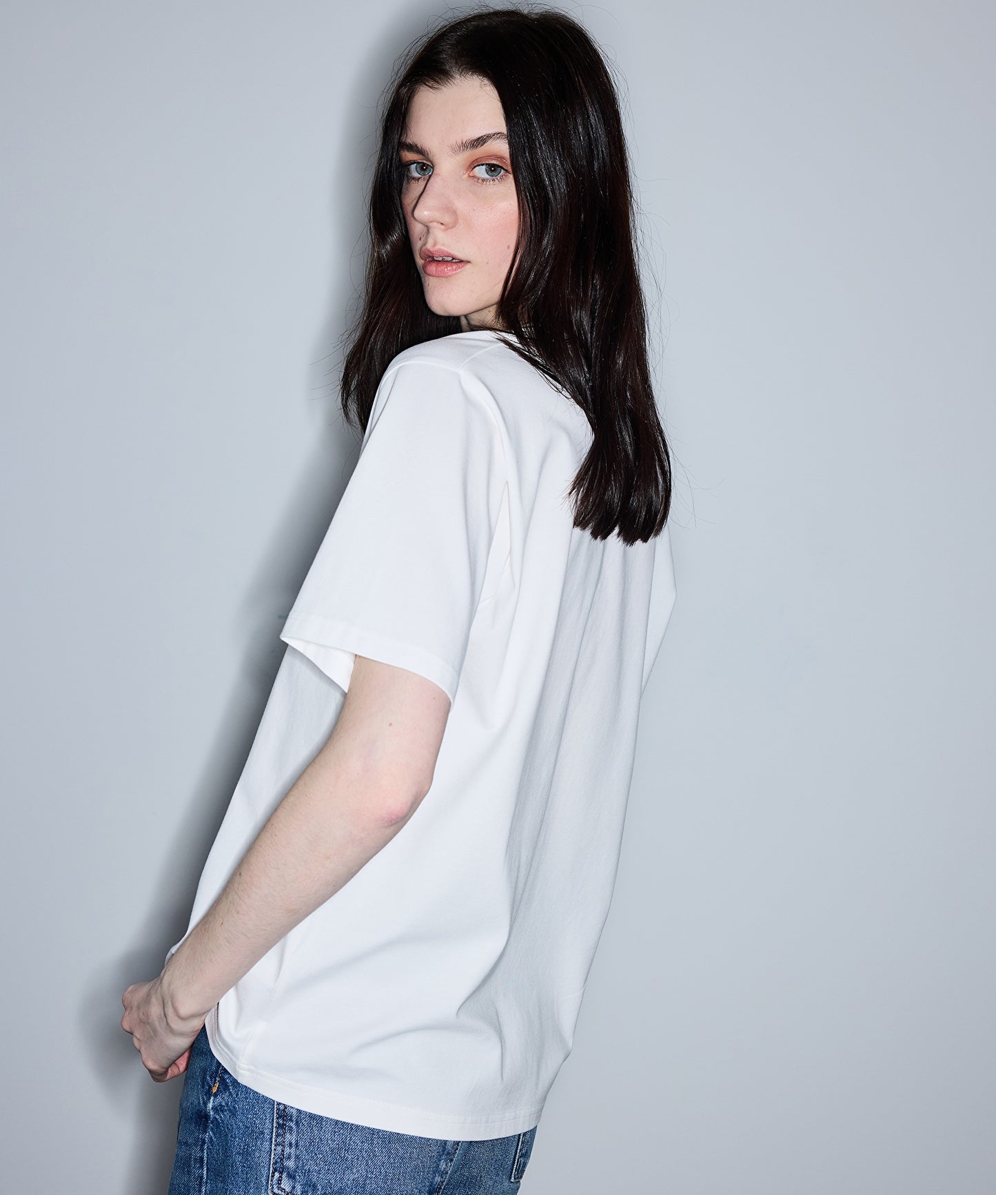 Basic V Yaka Tişört