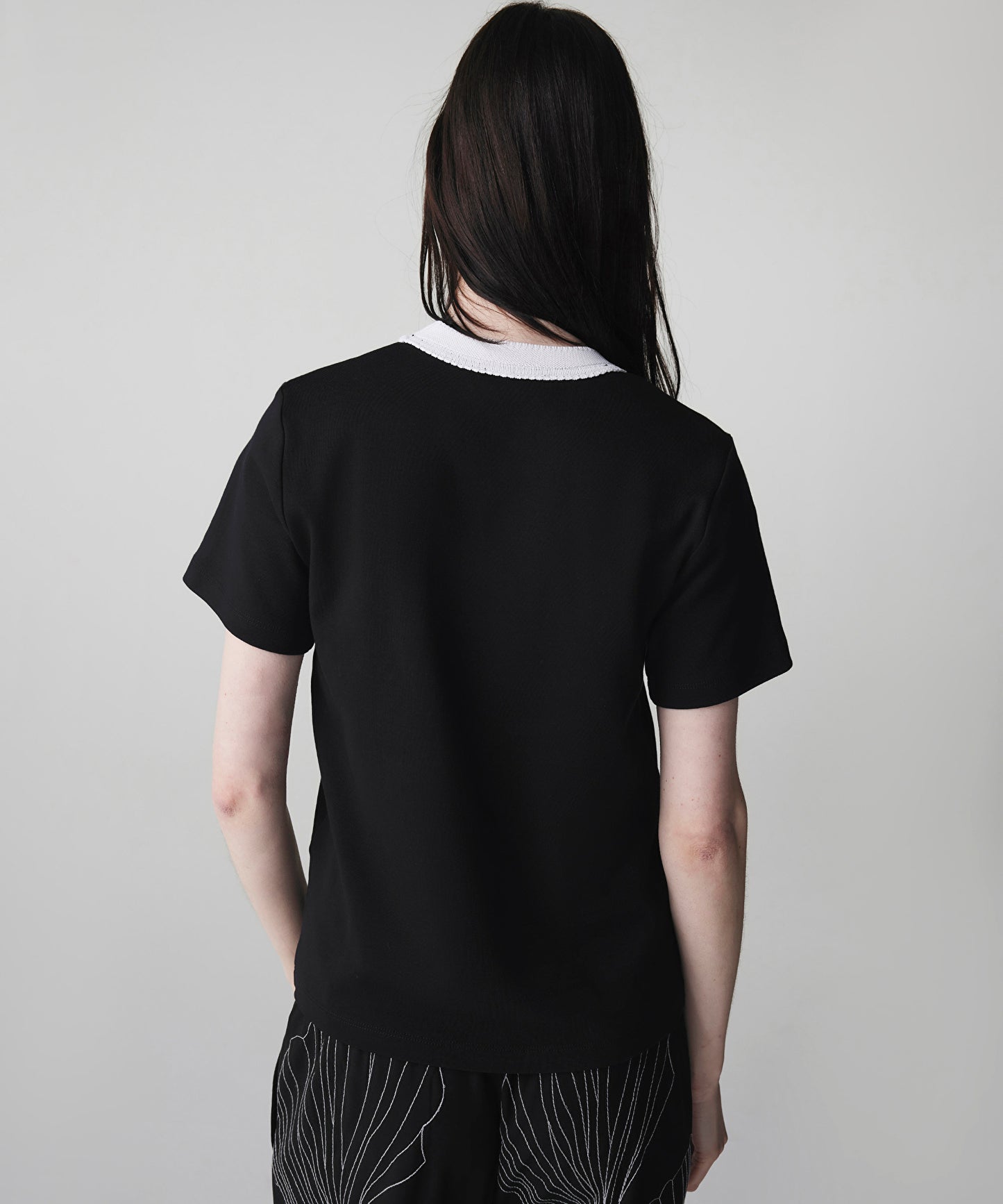 Kontrast Yaka Colorblock Tişört