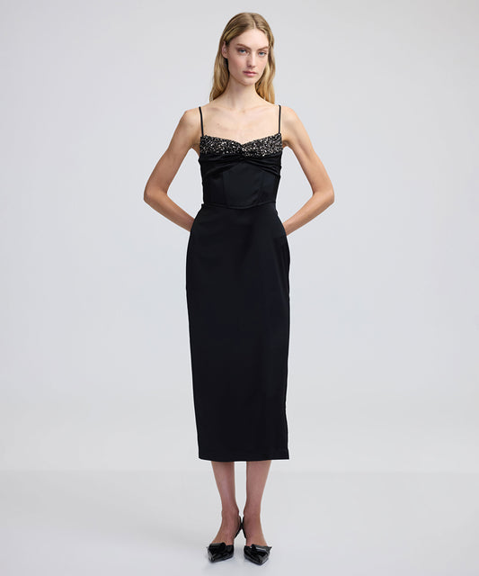 Payet Işlemeli Drapeli Elbise