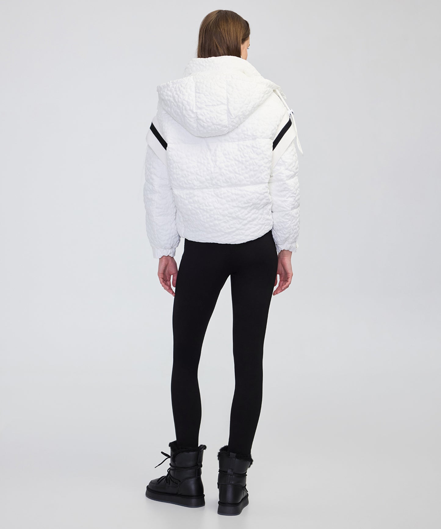 Jakarlı Şişme Mont