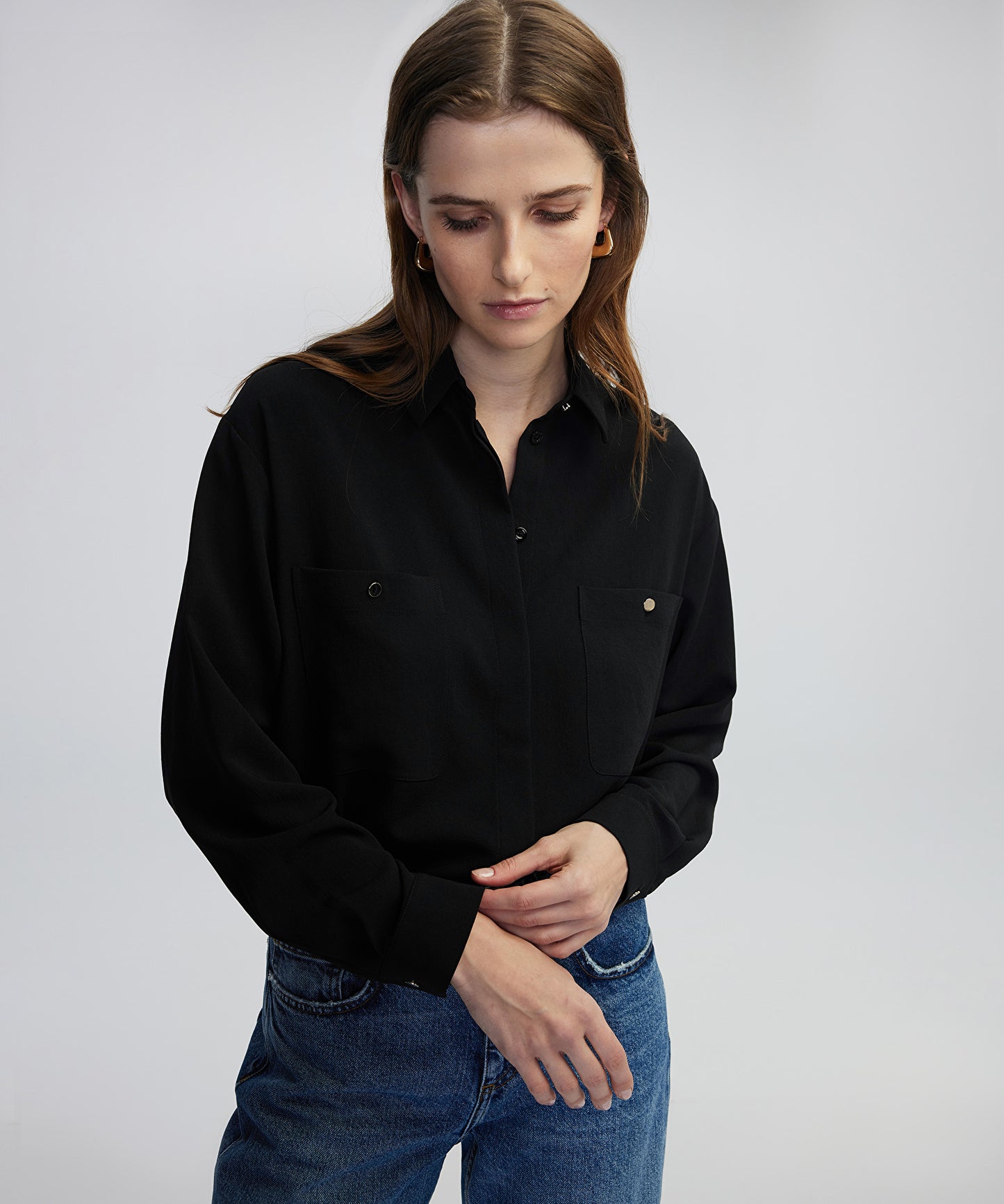 Metal Düğmeli Cepli Gömlek