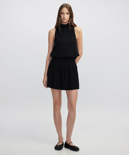 Dik Yaka Triko Elbise