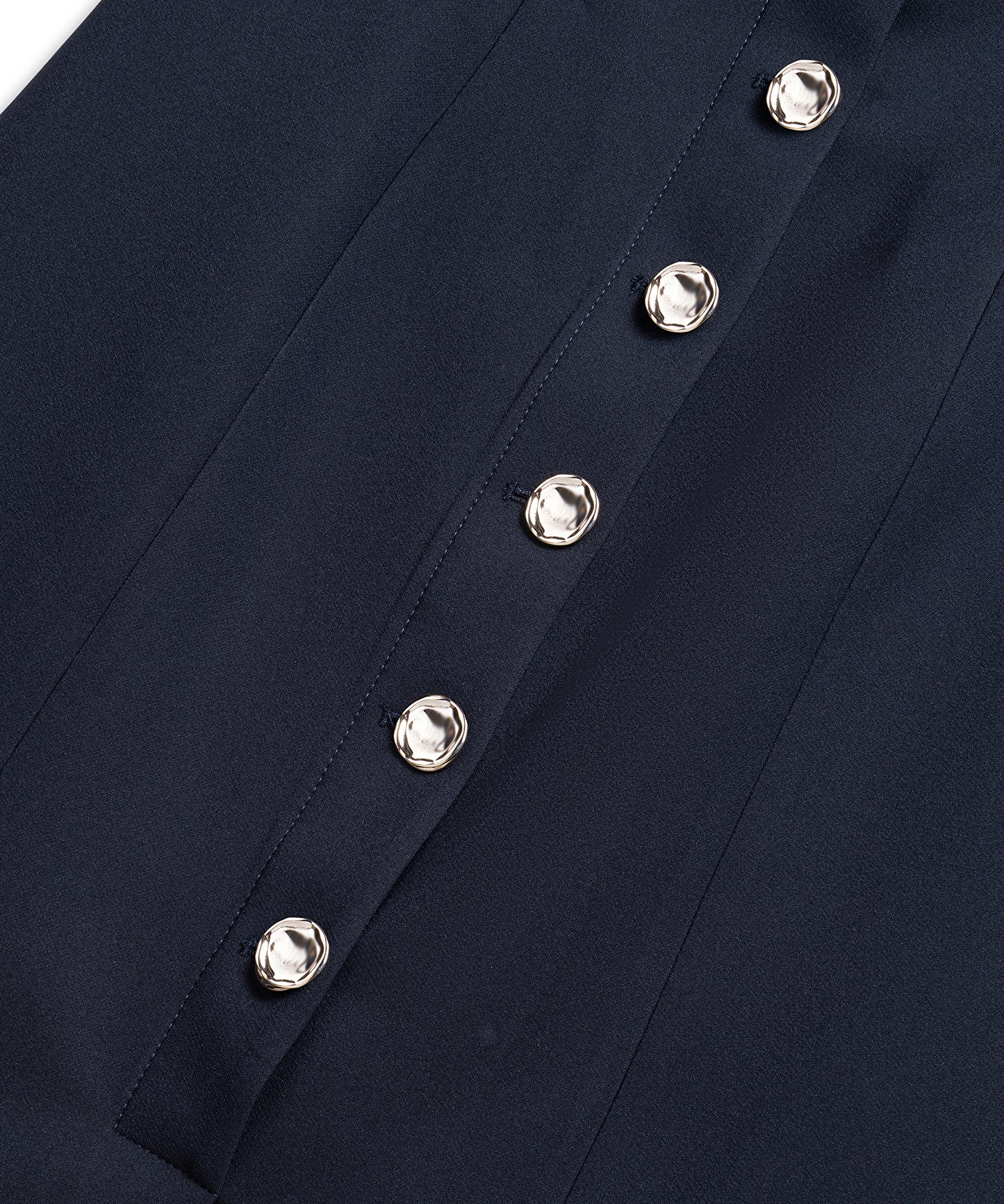 Metal Düğme Aksesuarlı Elbise