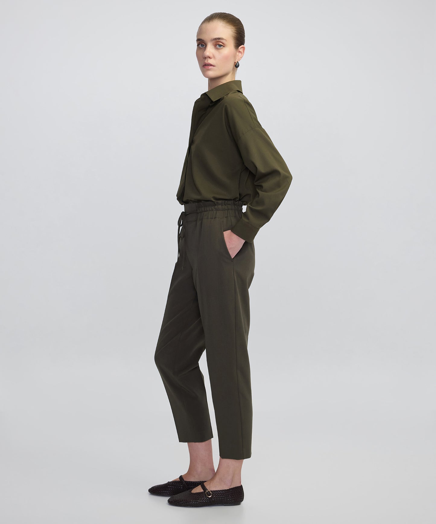 Belden Bağlamalı Carrot Fit Pantolon