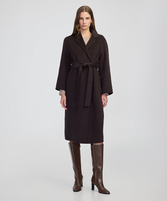 Yün Içerikli Kuşaklı Kaban