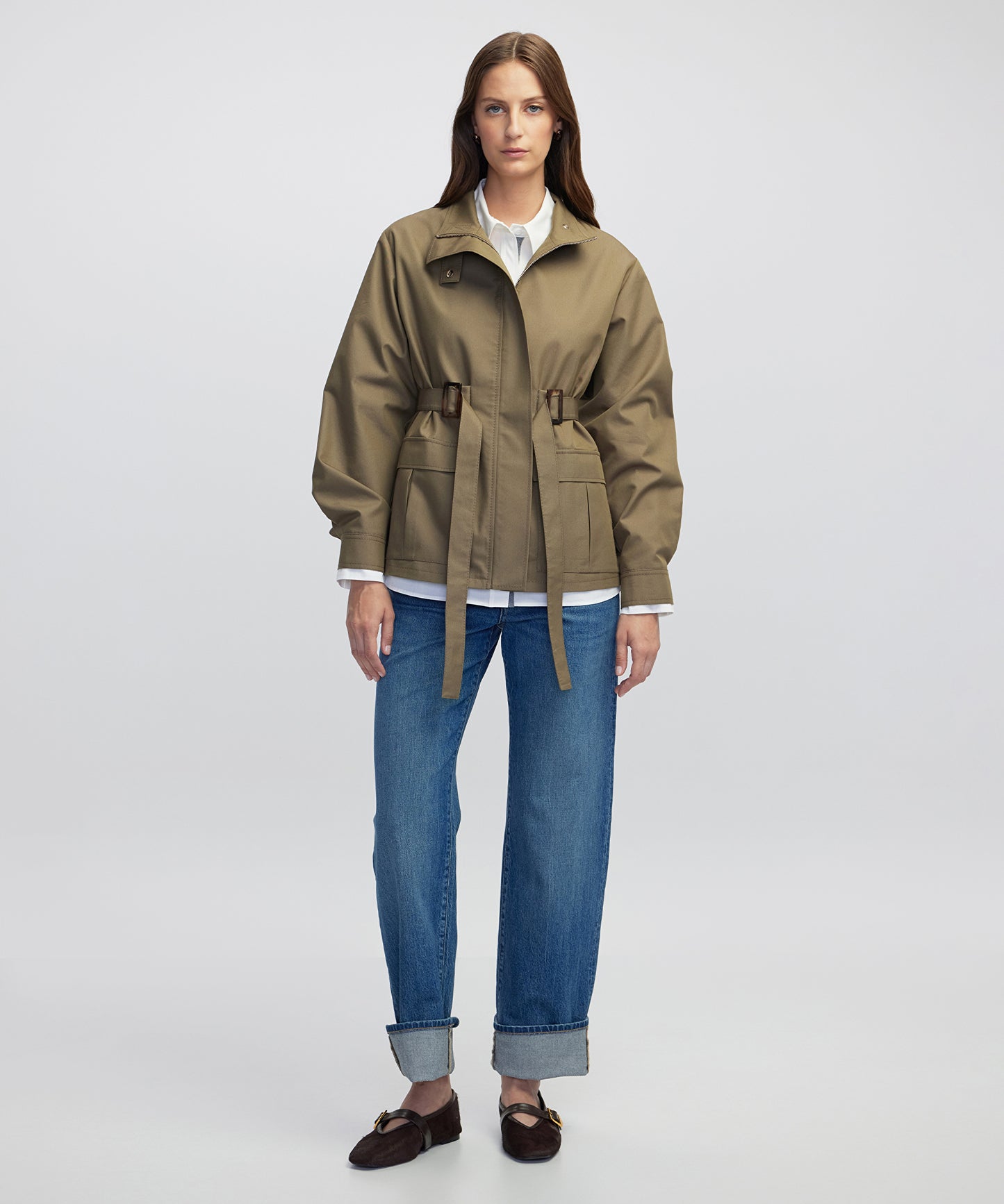 Çift Tokalı Kısa Pardösü