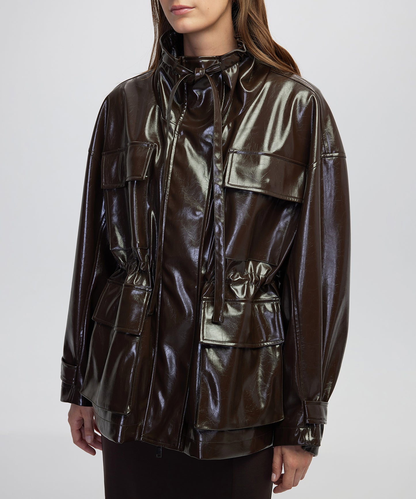 Rugan Görünümlü Yüksek Yaka Mont