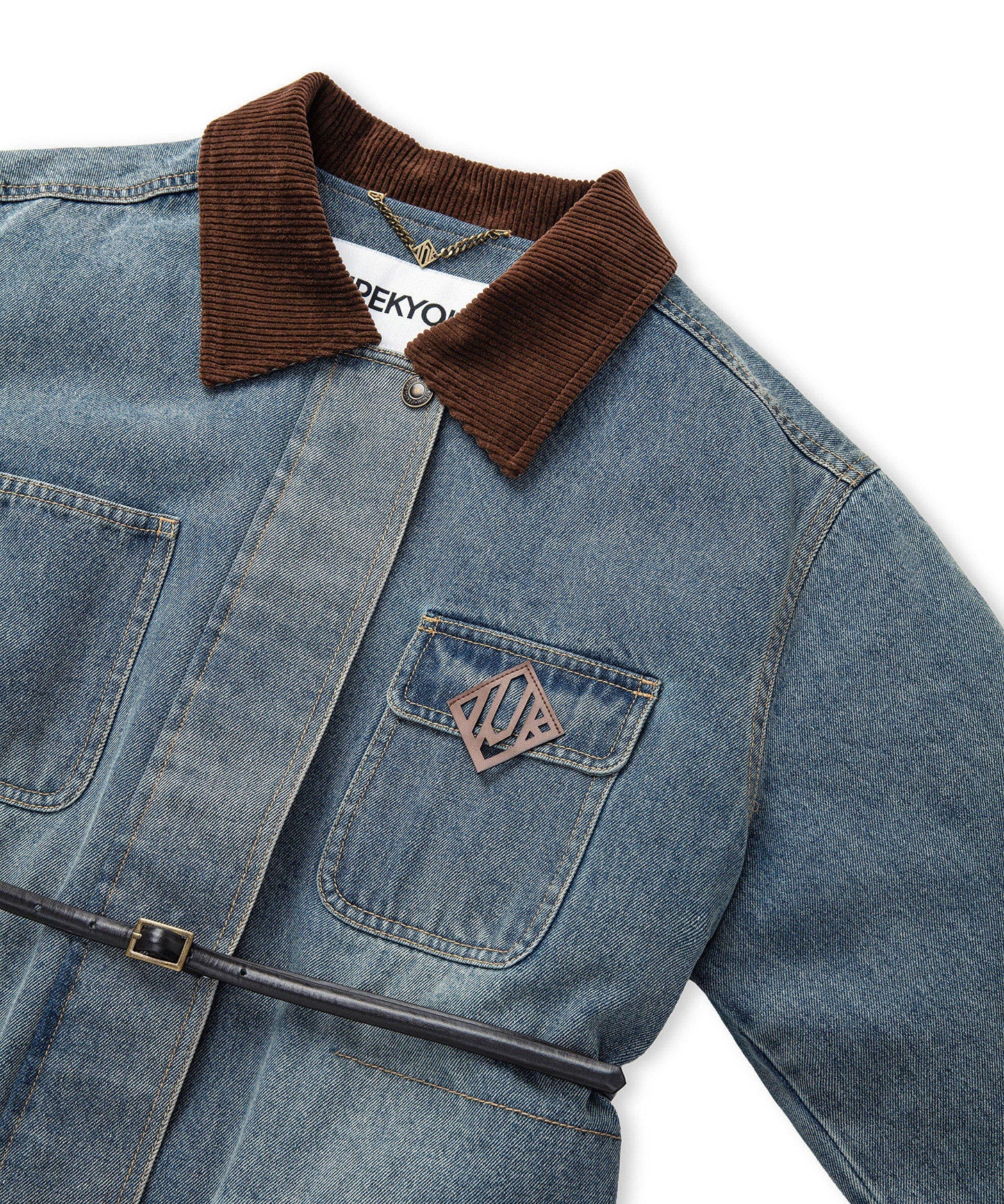 Patch Li Kontrast Yaka Mont