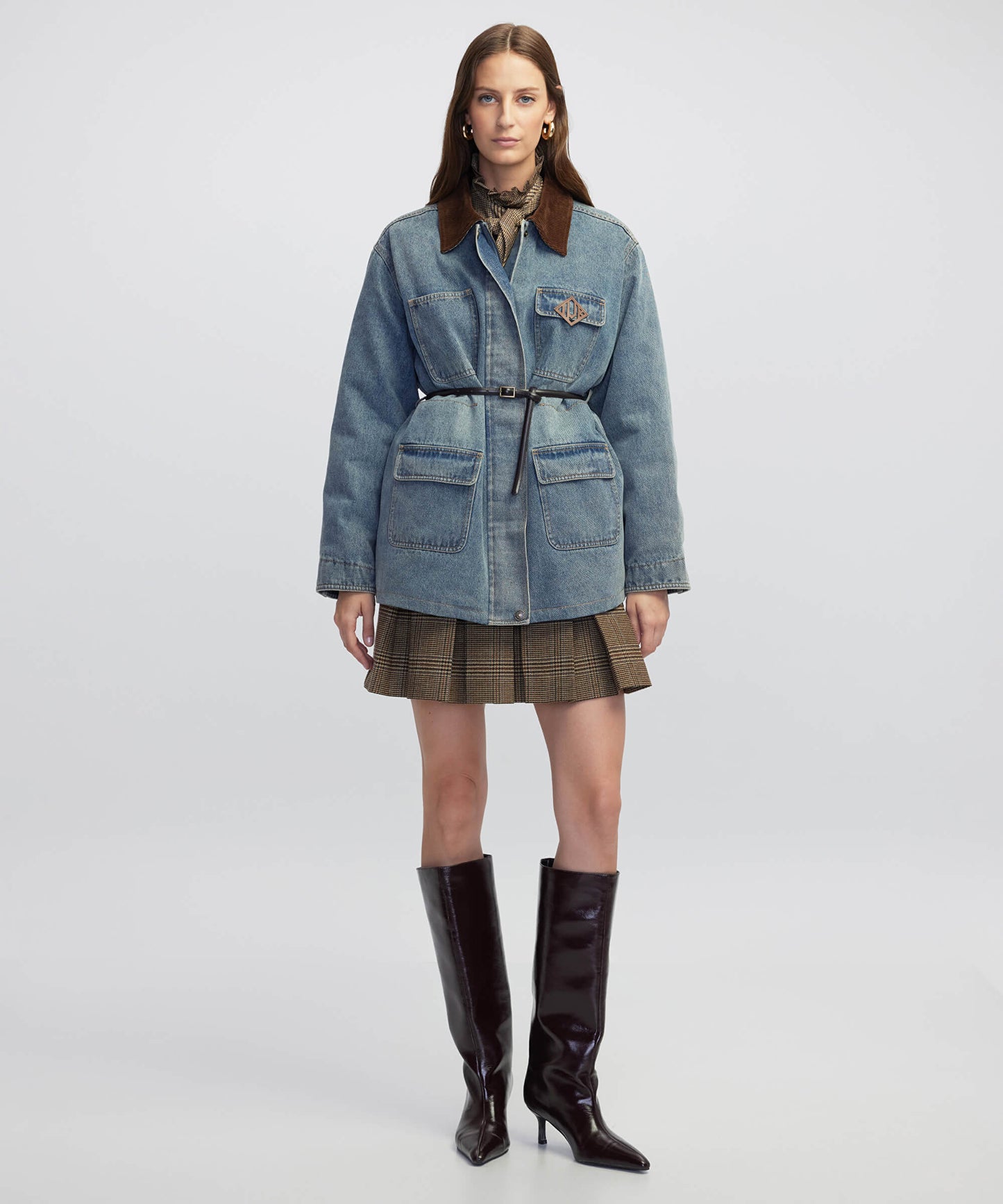 Patch Li Kontrast Yaka Mont