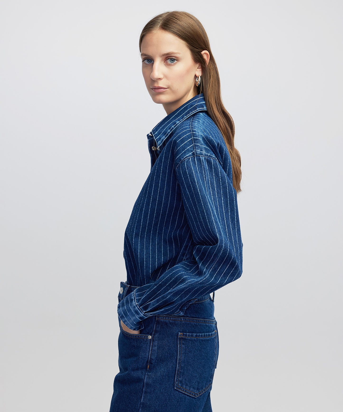 Çizgili Denim Gömlek