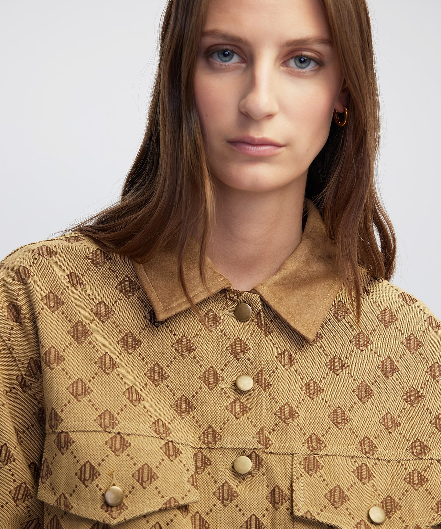 Monogram Jakarlı Gömlek