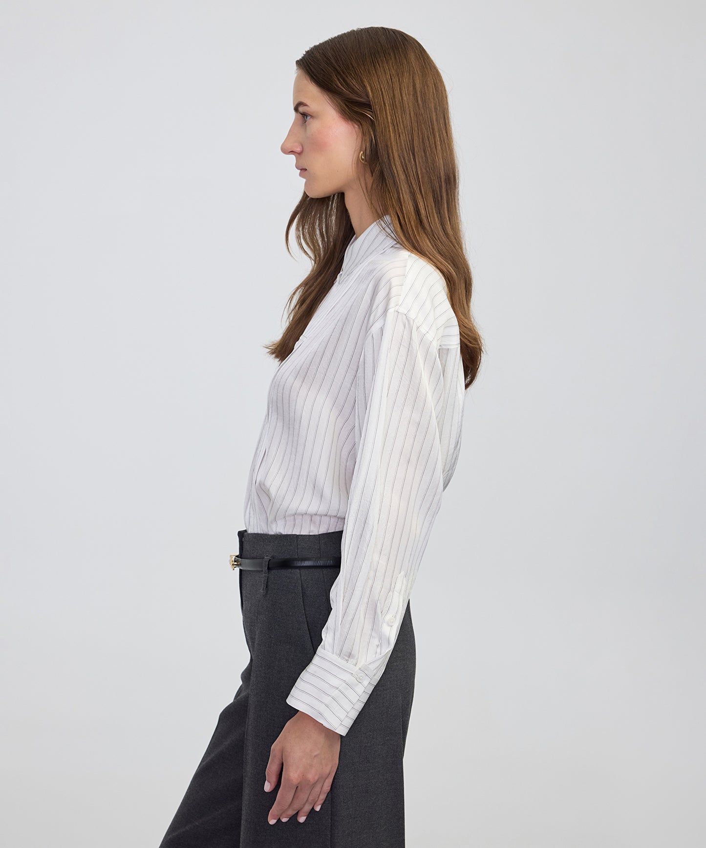 Çizgi Desen Fularlı Gömlek