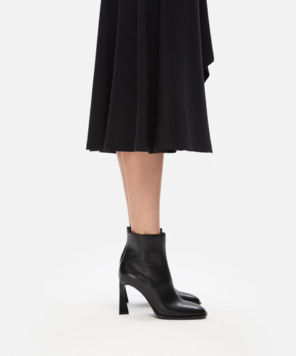 %100 Deri Topuklu Bot