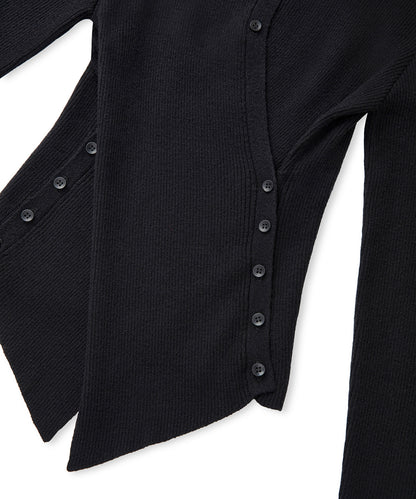 Asimetrik Düğmeli Triko