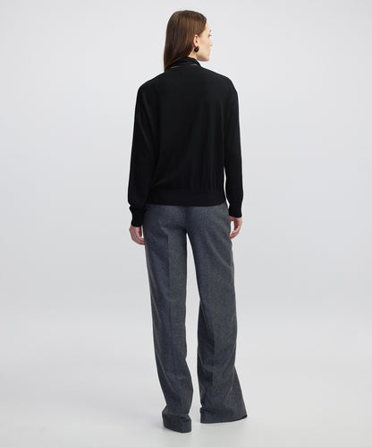 Atkılı V Yaka Triko