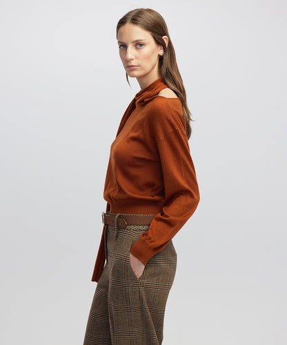 Atkı Aksesuarlı Triko