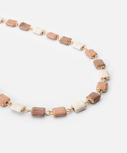 Çok Renkli Reçineli Kolye