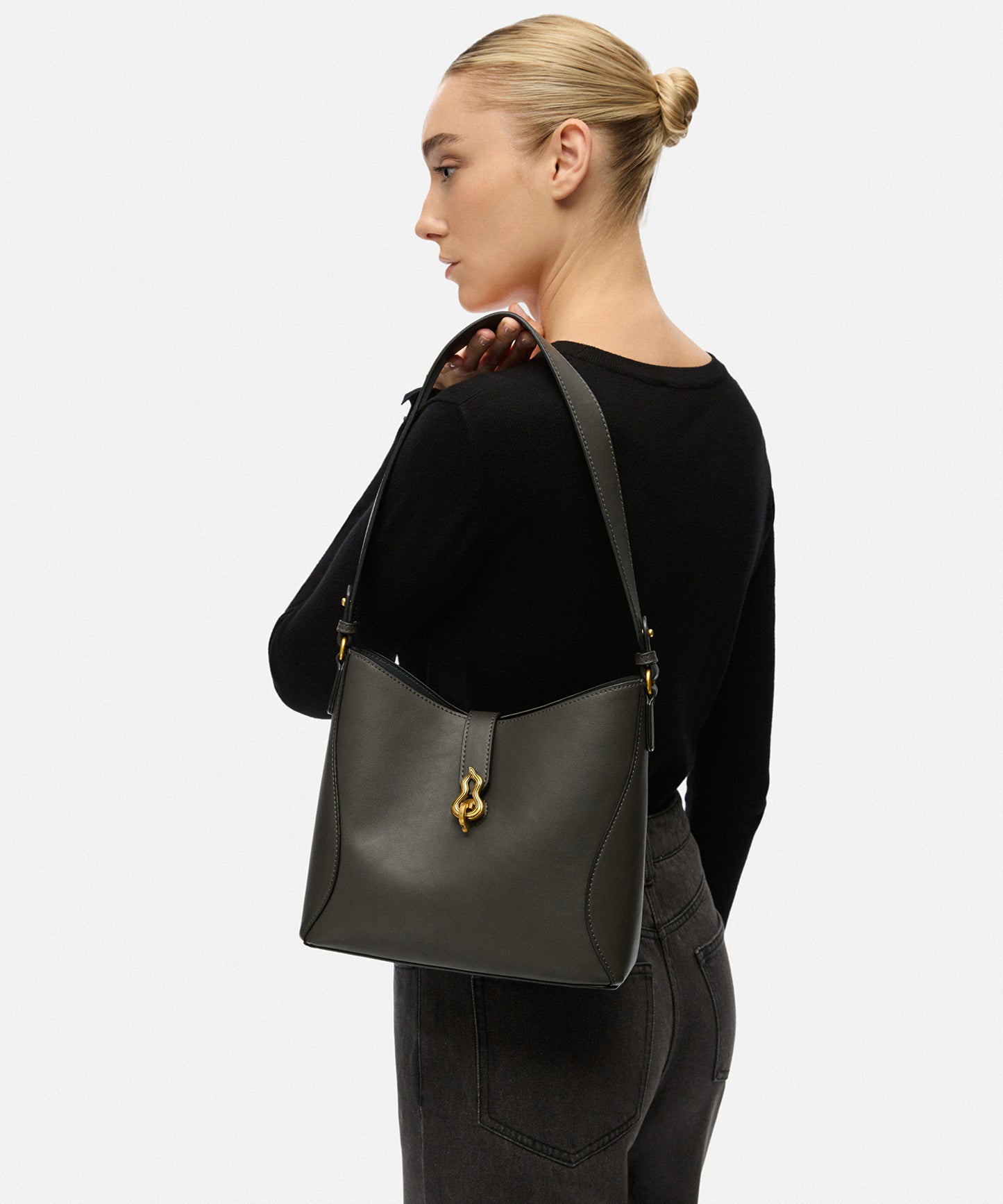 Amorf Metal Tokalı Çanta