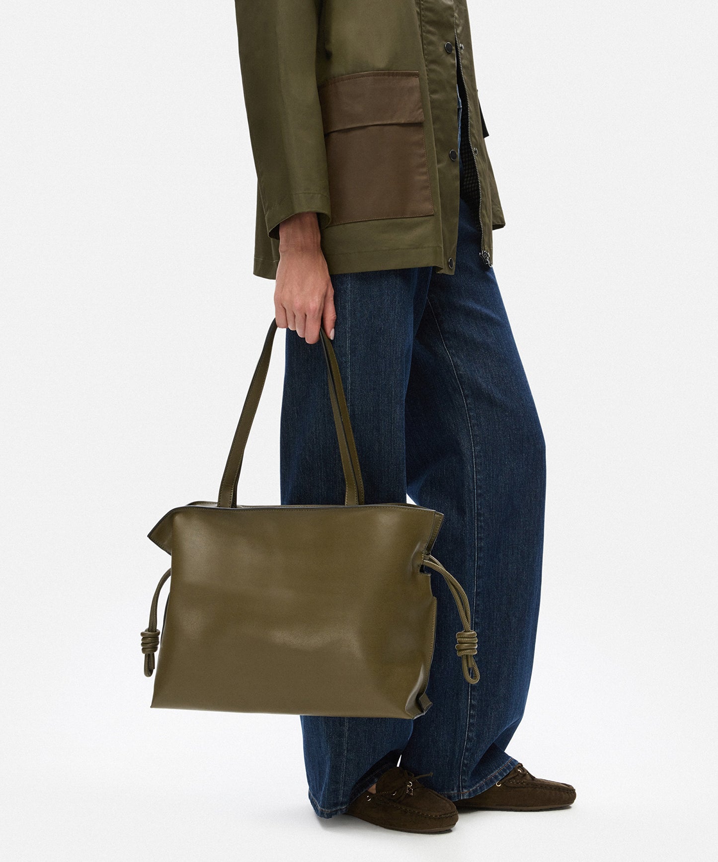 Deri Görünümlü Çanta