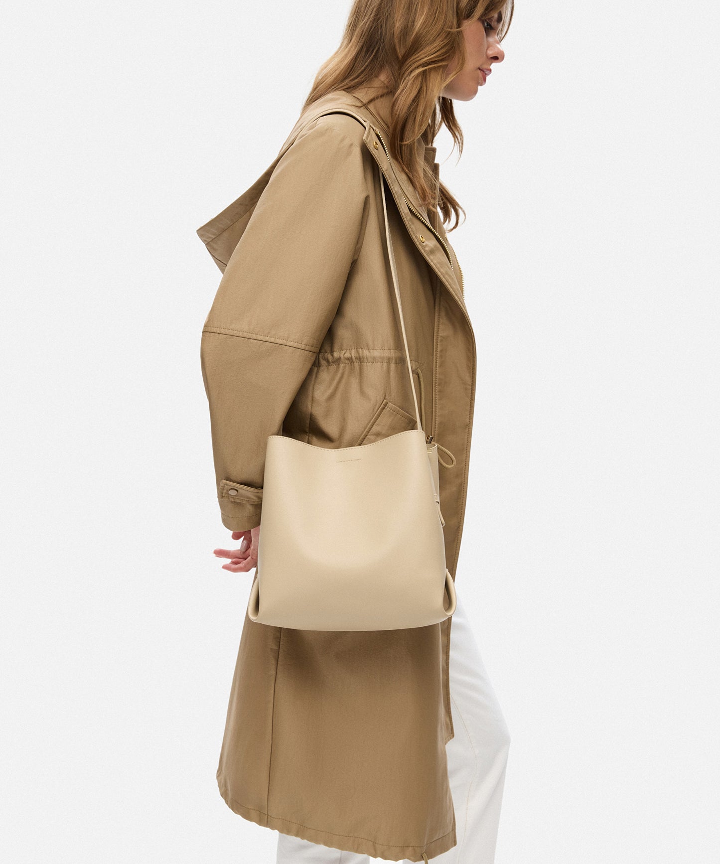 Deri Görünümlü Çanta