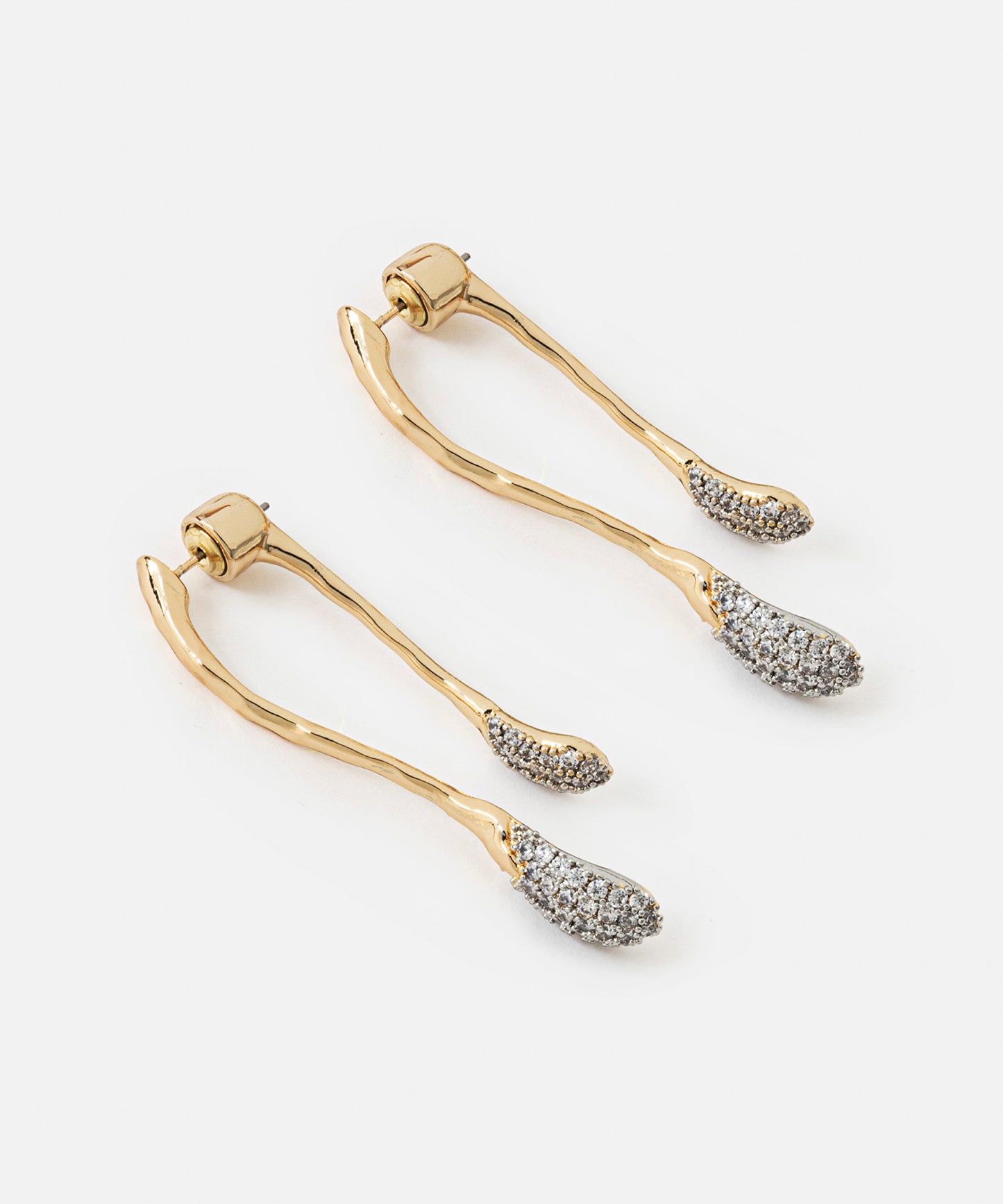 Kristal Taşlı Küpe