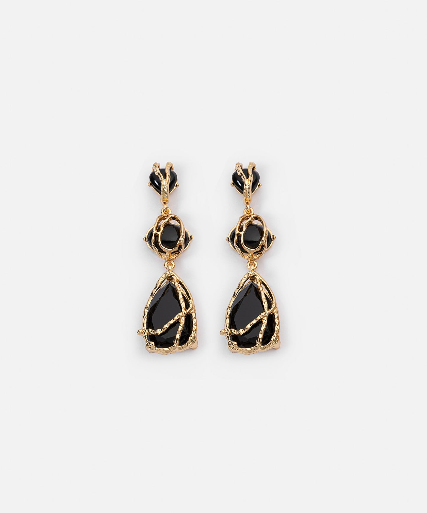 Sallantılı Kontrast Küpe