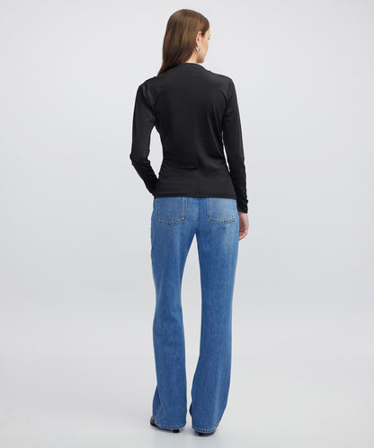 Büzgülü Yüksek Yaka Tişört