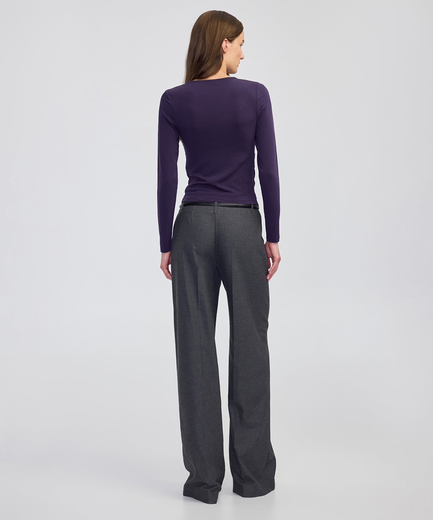 Metal Aksesuarlı Büzgülü Tişört