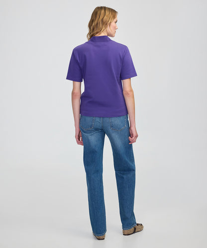 Rahat Kesim Dik Yaka Tişört