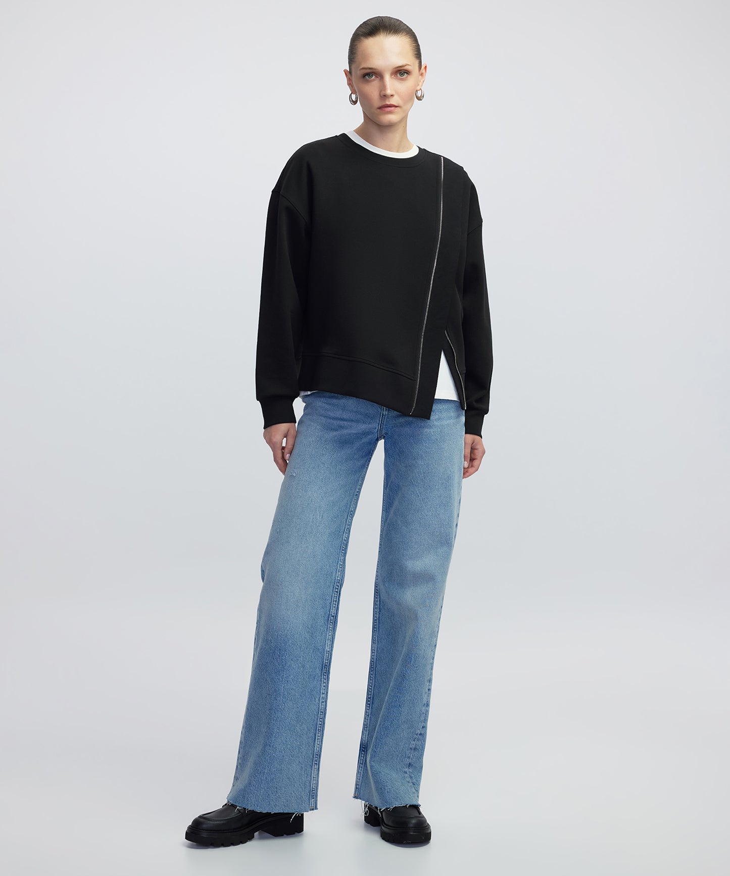 Asimetrik Fermuarlı Sweatshirt