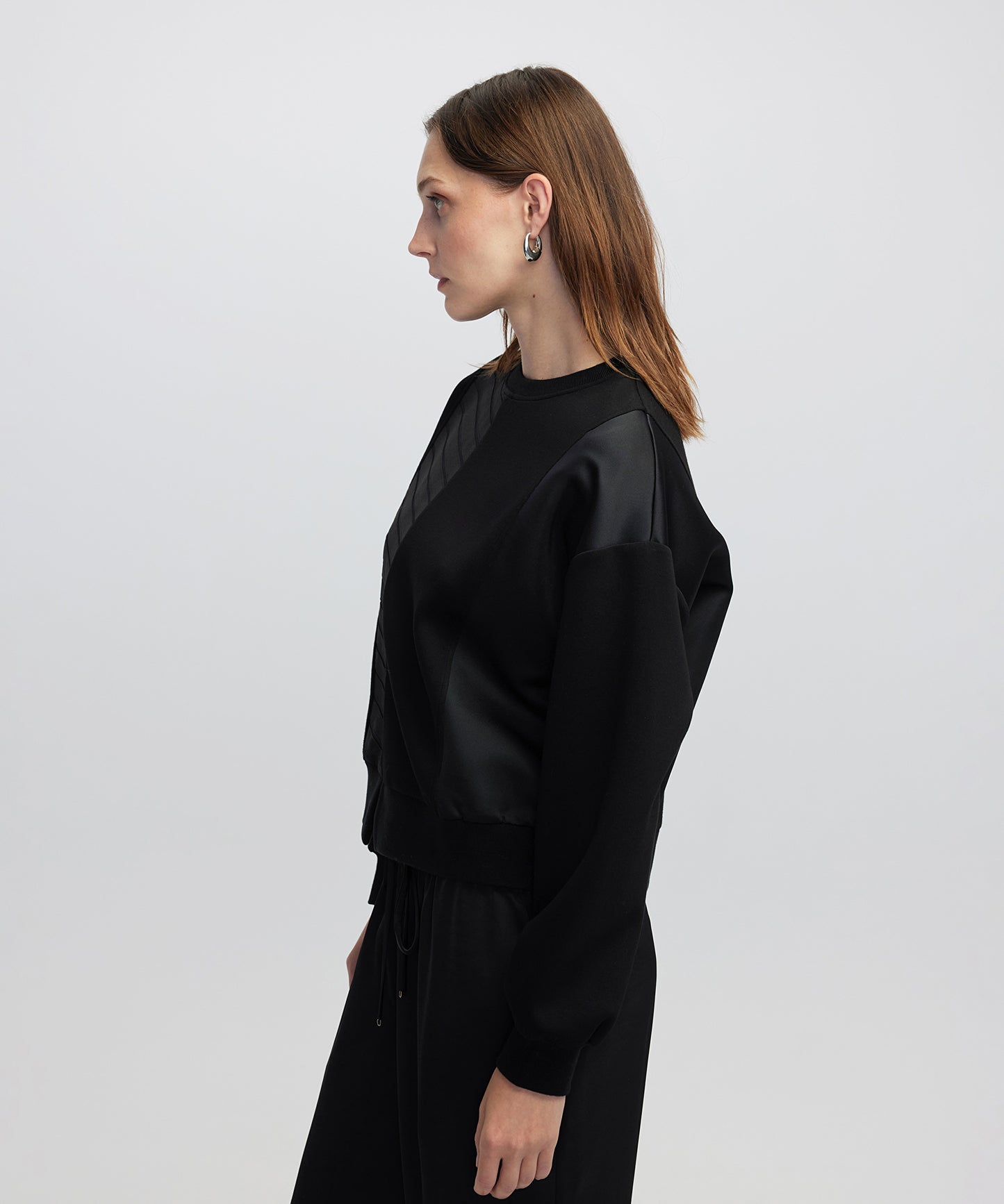 Kontrast Dokulu Sweatshirt