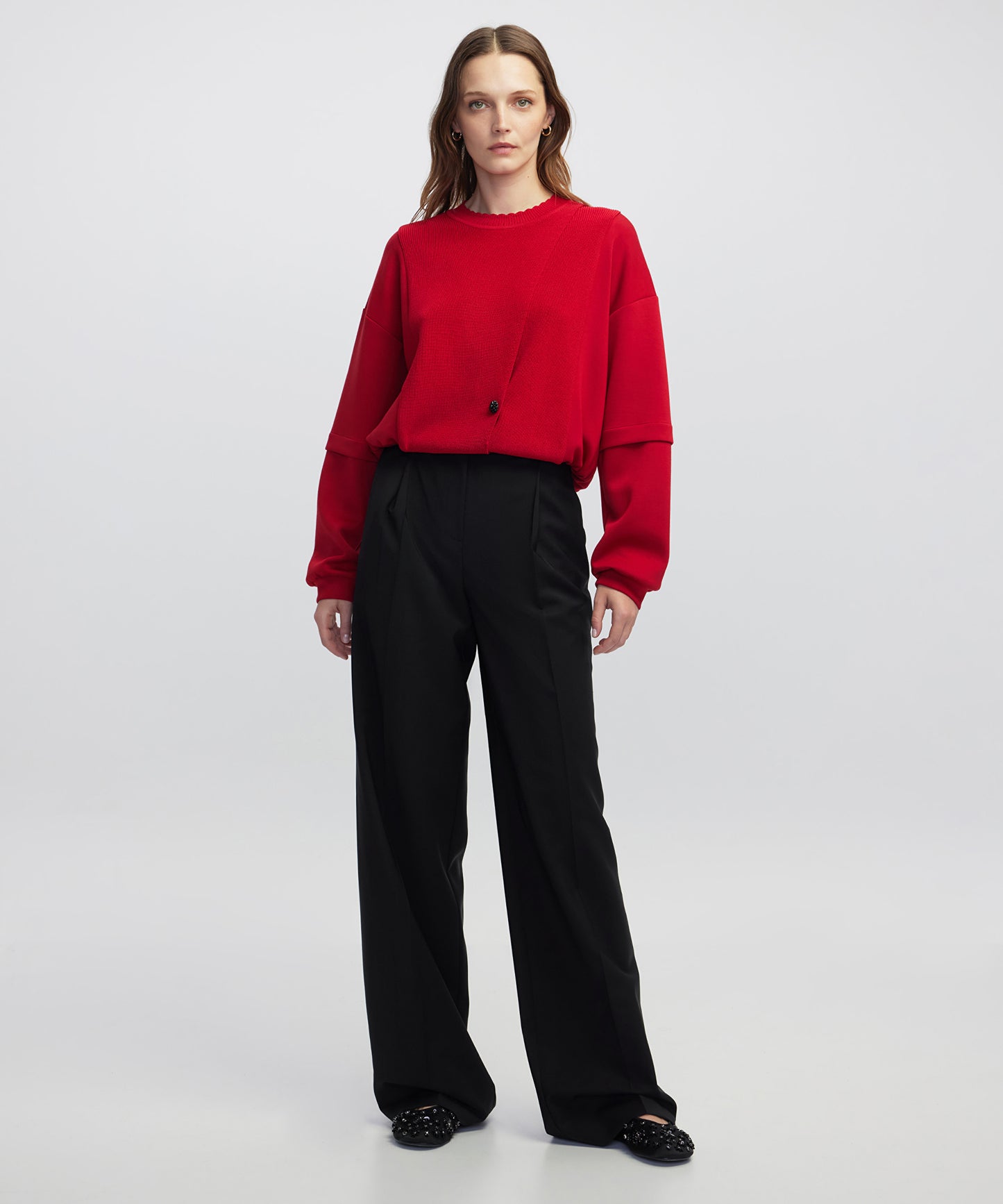 Düğme Aksesuarlı Sweatshirt