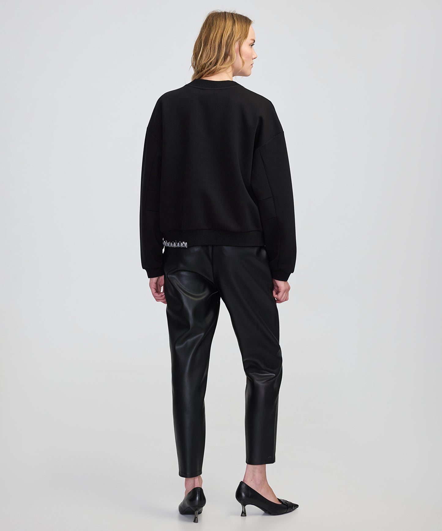 Işlemeli Sweatshirt